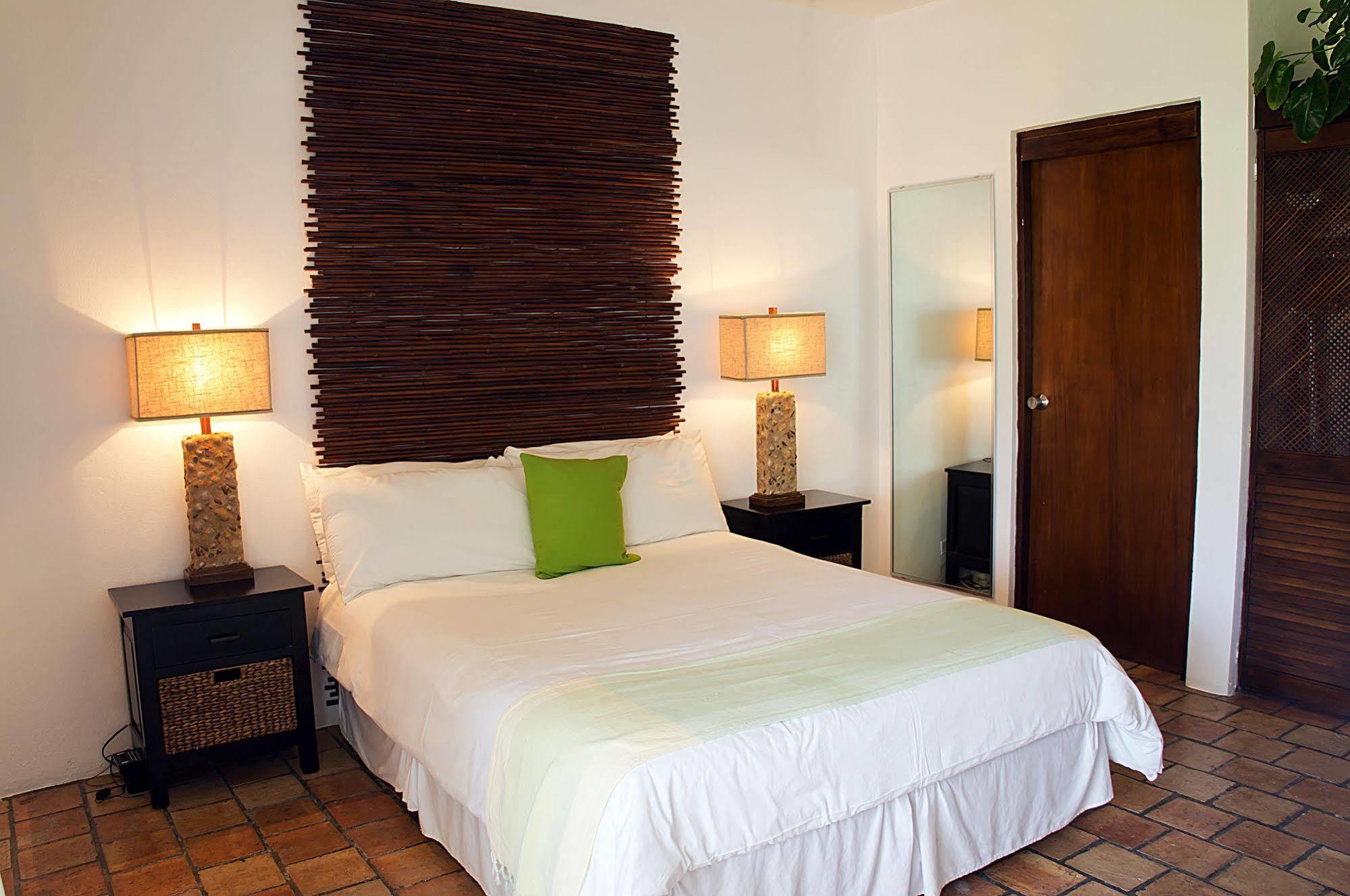 Anacaona Boutique Hotel Meads Bay Exterior photo